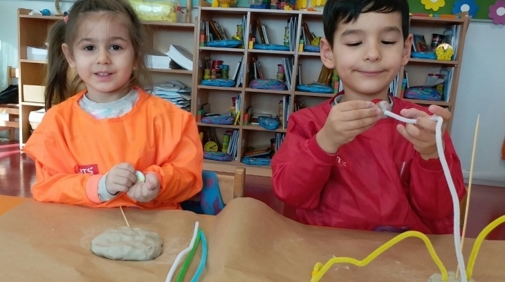 Halkalı Okul Öncesi Yıldızlar Grubu Öğrencileri Proje Dersinde