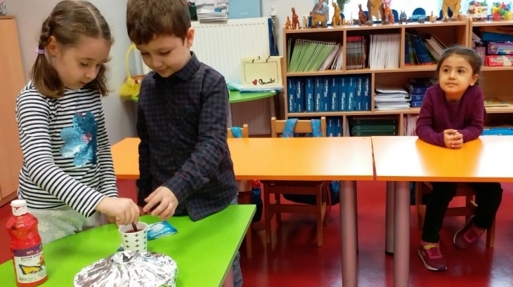 Halkalı Okul Öncesi Yıldızlar Grubu  Fen ve Matematik Dersinde