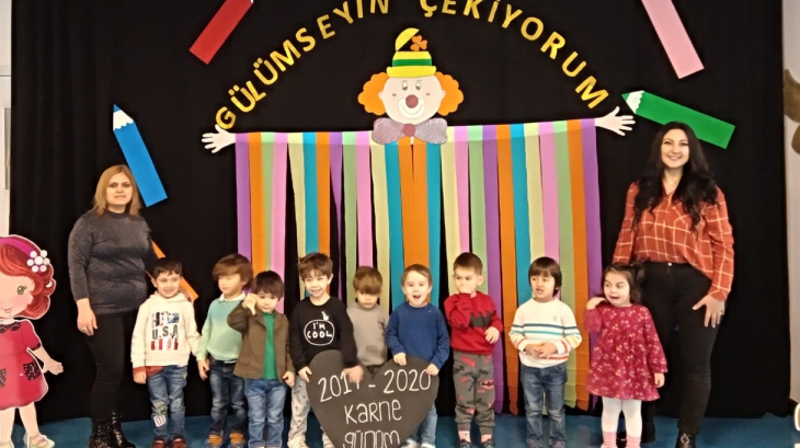 İncek Okyanus Koleji Öğrencileri 1. Dönem Başarı Belgelerini aldılar.