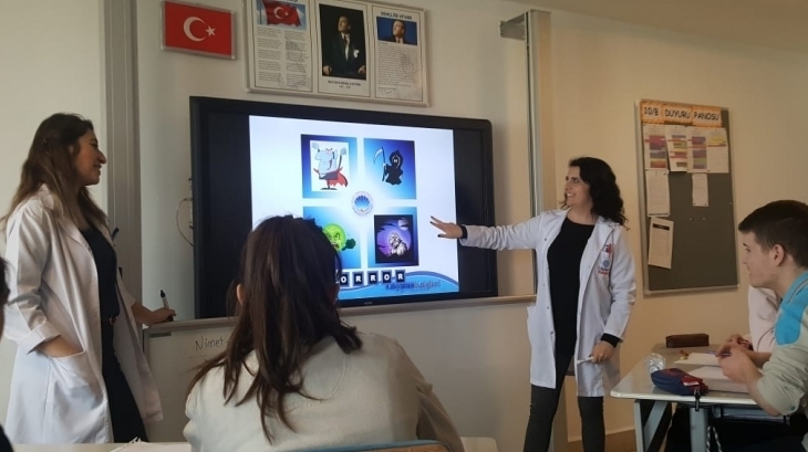 İncek Okyanus Kolejinde Four Pictures One Word Yarışması Gercekleştirildi