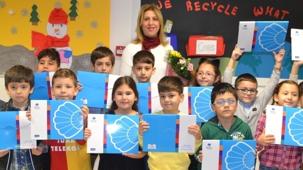 Konyaaltı Kampüsünde Karne Heyecanı Yaşandı