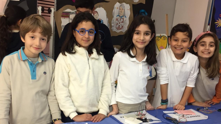 MAKER Öğrencilerinin Katılımıyla Bir Dönem Boyu Yapılan Arduino ve 3D Printer Çalışmaları MAKER ATÖLYESİNDE Sergilendi