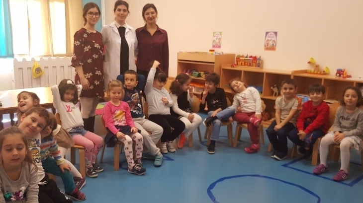 Mimarsinan Okyanus Koleji Okul Öncesi Gökkuşağı Grubu Sosyal Beceri Dersinde