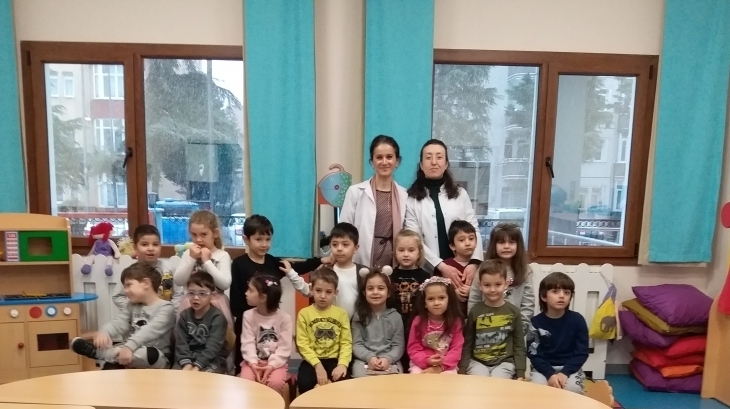 Mimarsinan Okyanus Koleji Okul Öncesi Gökkuşağı Grubu Aile Katılım Etkinliğinde