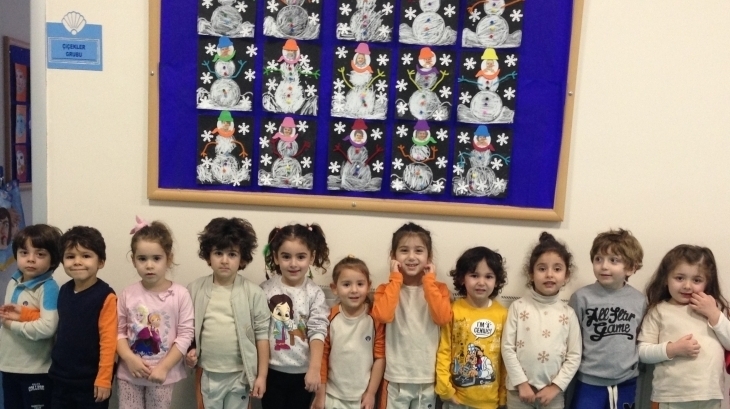 Mimarsinan Okyanus Koleji Okul Öncesi Çiçekler Grubu Sanat Etkinliğinde