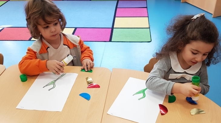 Mimarsinan Okyanus Koleji Okul Öncesi Çiçekler Grubu Sanat Etkinliğinde