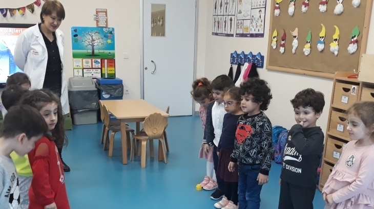 Mimarsinan Okyanus Koleji Okul Öncesi Mercanlar Grubu İngilizce Dersinde Play Time Yaptı,