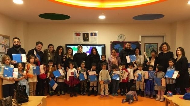 Okul Öncesi Öğrencilerimiz Karne Heyecanını Yaşıyor
