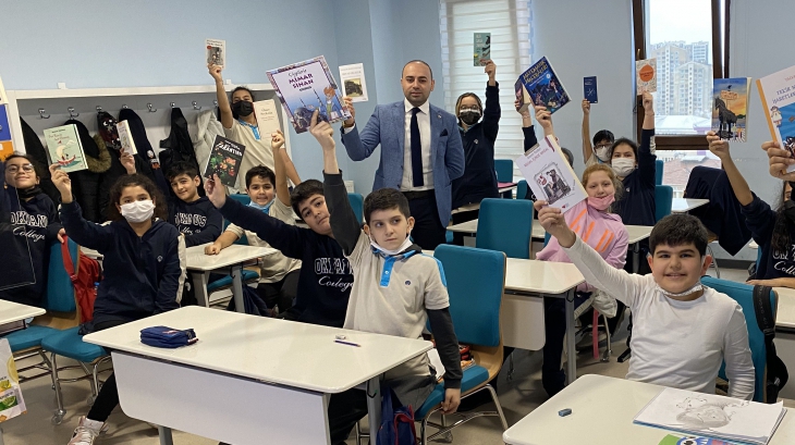 Okumadan Geçen Bir Gün Yitirilmiş Bir Gündür