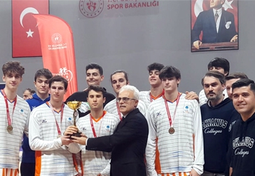 Okyanus Koleji Spor Kulübünden bir şampiyonluk daha