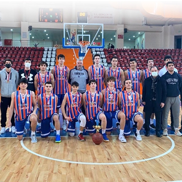 Bahçeşehir Okyanus Koleji Liseler Arası Basketbol Şampiyonasında İstanbul Birincisi