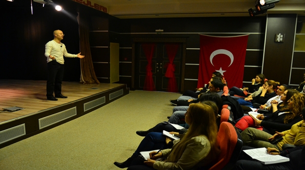 Okyanuslu Öğretmenlere "İletişim Yöntemleri" Semineri