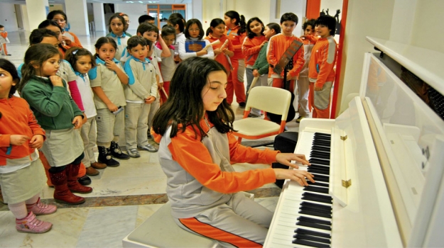 Yetenek Öğrencilerinden Müzik Ziyafeti
