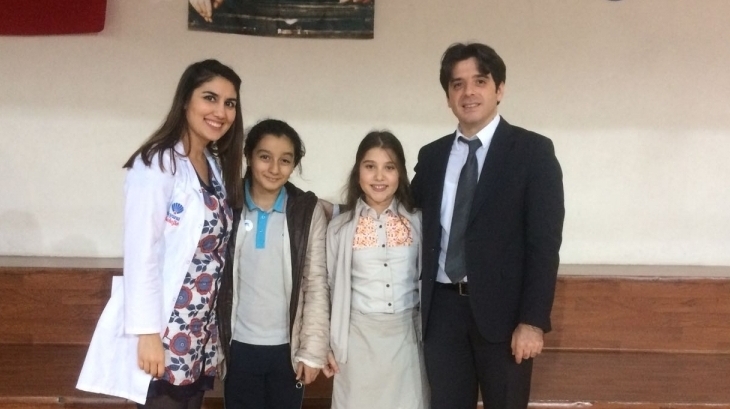 Sancaktepe Okyanus Koleji Ortaokul Aralık Ayı "English Street" Etkinliği