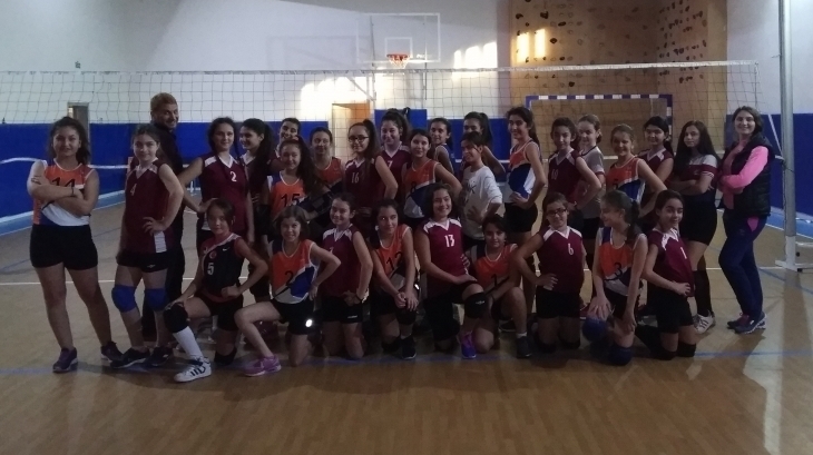 Voleybol Takımı Hazırlık Maçları Başladı