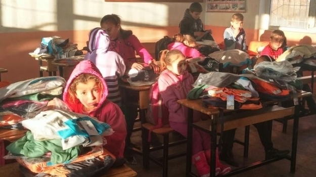 İncek Kampüsünden Yola Çıkan Yardım Paketlerimiz Alakaynak İlkokuluna Ulaştı