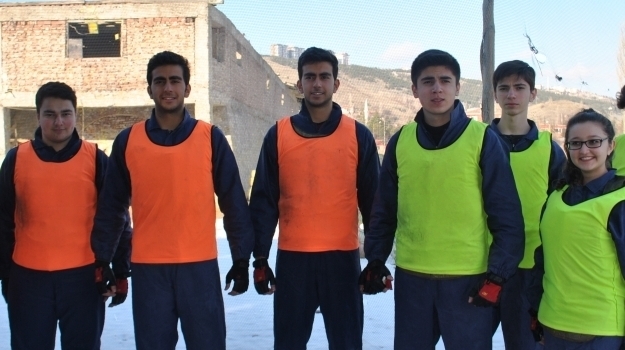 İncek Kampüsünde 12. Sınıflar, Sınıf Koçlarıyla Paintball Etkinliğinde