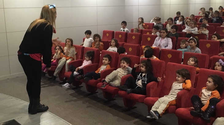 4 ŞUBAT SALI GÜNÜ OKUL ÖNCESİ ÖĞRENCİLERİMİZ YAZAR GÜLŞAH YEMENLE BULUŞTU.