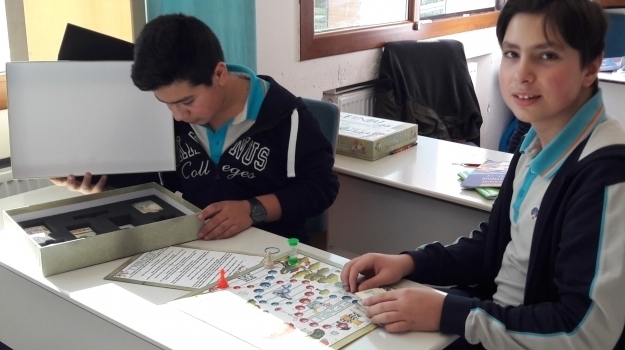İncek Kampüsü 8-B Sınıfı Eğlenceli Fen Bilgisi Oyunu "FENBU" Oynadı