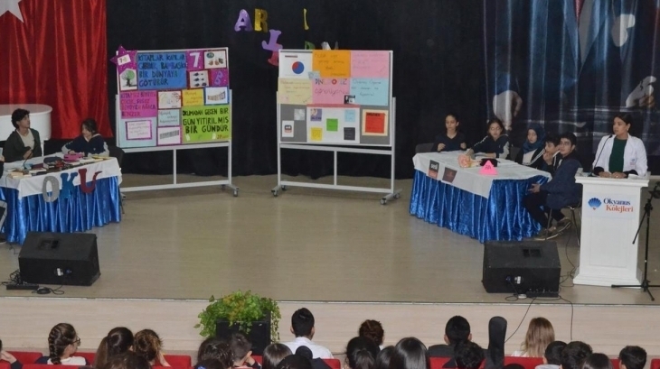"Geleneksel Münazara Şenlikleri'nde ‘’Toplumların gelişmesi için sanat mı bilim mi gereklidir?’’