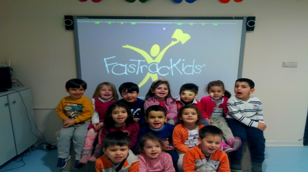 AVCILAR AĞAÇLAR GRUBU FASTRACKİDS DERSİNDE