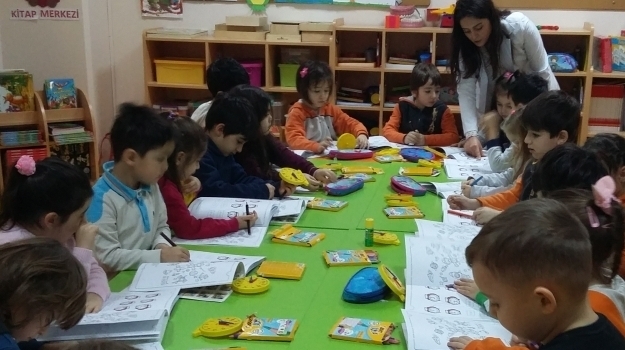 Avcılar Bulutlar Grubu Okuma Yazmaya Hazırlık Etkinliğinde