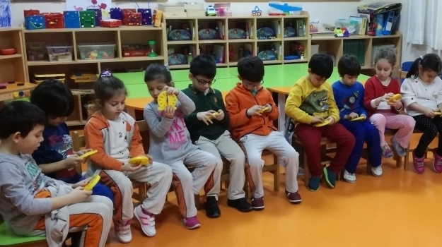 Avcılar Güneş Grubu Okuma Yazmaya Hazırlık Etkinliğinde