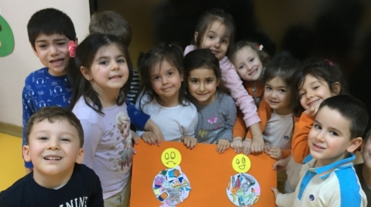 Avcılar Okyanus Koleji İnciler Grubu Türkçe İle Birleştirilmiş Sanat Etkinliğinde