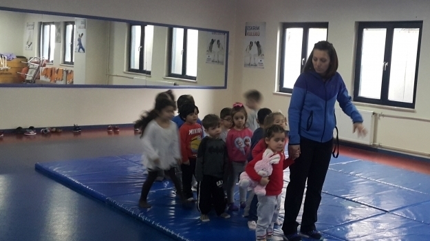 Avcılar Okyanus Koleji Rüzgar Grubu Beden Eğitimi Etkinliğinde