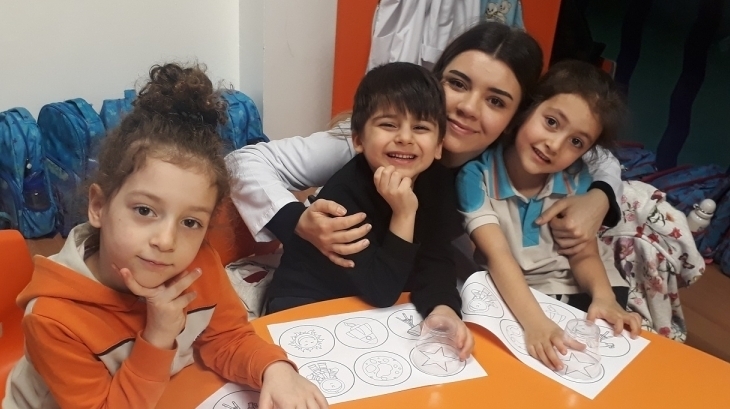 Bahçelievler Okyanus Koleji Okul Öncesi Deniz Yıldızları Grubu ‘Play Time’ Eğitiminde