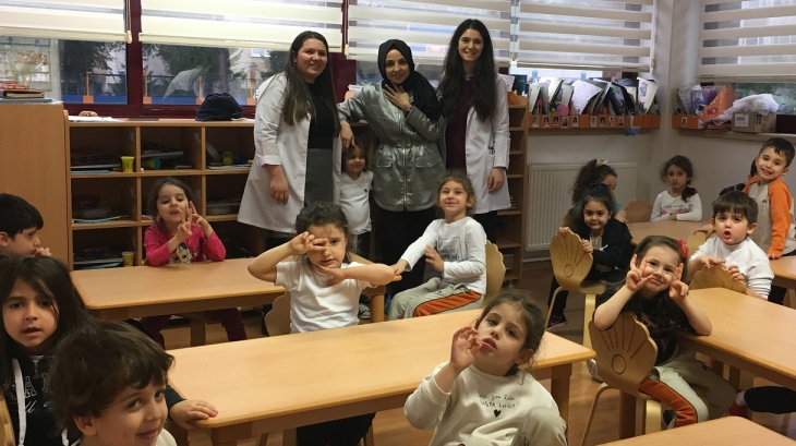 Bahçelievler Okyanus Koleji Okul Öncesi Deniz Yıldızı Grubu Aile Katılımı Etkinliğinde