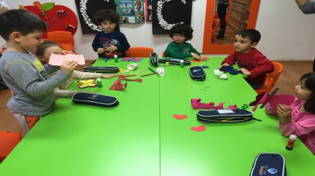 Bahçelievler Okyanus Okul Öncesi Balıklar Grubu Sanat Etkinliği Dersinde