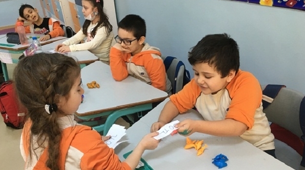Bahçeşehir Üstün Zekalılar 1-E ve 1-F Sınıfı Öğrencileri Paralarımızı Öğreniyor