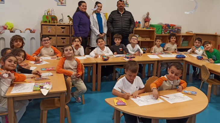 Bayrampaşa Okyanus Koleji Okul Öncesi Grubu Öğrencileri Aile Katılımı Etkinliğinde