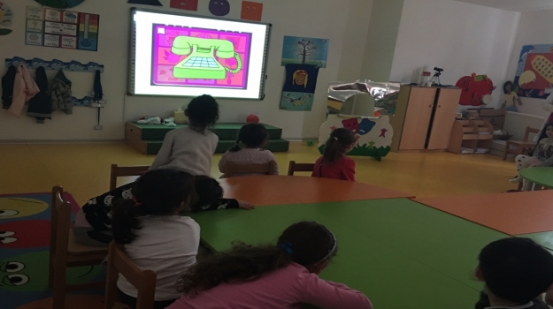 Beykent Okyanus Koleji Okul Öncesi Balıklar Grubu Öğrencileri Fastrackids Dersinde