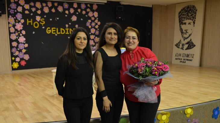 Drama Atölyesi Etkinliğinde Yasemin Yanar Karameşe Konuk Olarak Ağırlandı