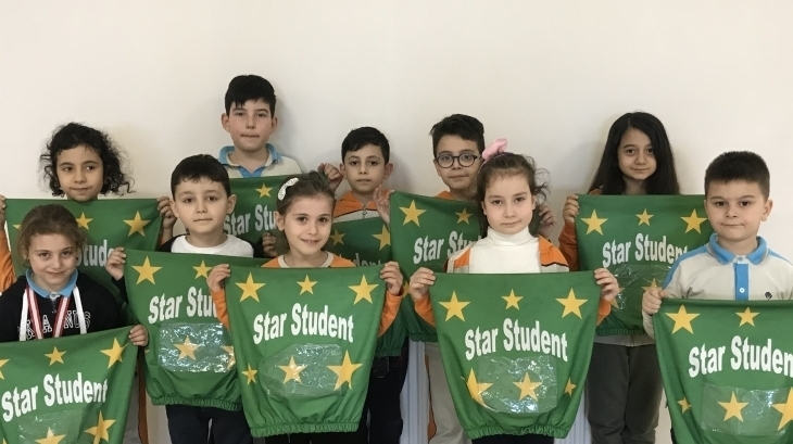 Eryaman Okyanus Koleji İlkokul Kademesinde Haftanın 'Star Student' Öğrencileri Seçildi