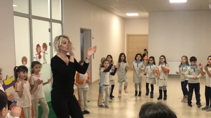 Eryaman Okyanus Koleji Öğrencileri Koridor Etkinliğinde