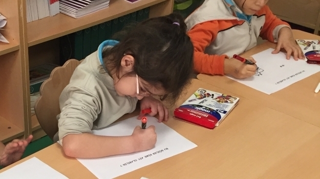 Eryaman Okul Öncesi Bölümü Gezegenler Sınıfı Sanat Etkinliğinde