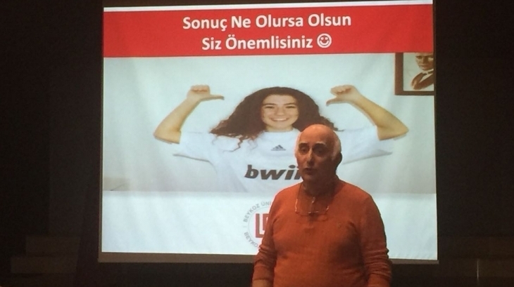 Fatih Okyanus Koleji Anadolu Lisesi 12.Sınıf Öğrencilerine Test Teknikleri Semineri