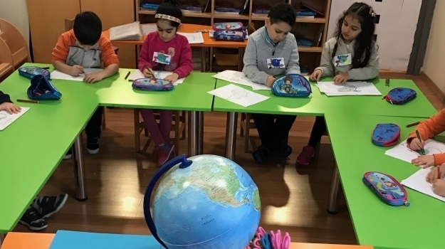 Fatih Okyanus Koleji Bulutlar Grubu FasTrackids Dersinde