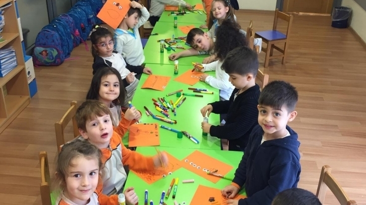 Fatih Okyanus Koleji İnciler Grubu Sanat Dersinde