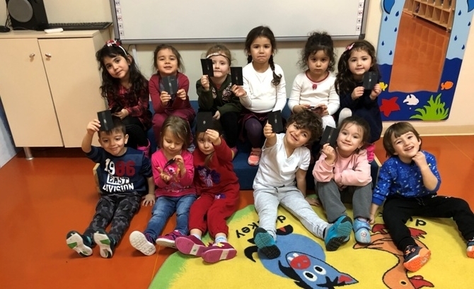 Güneşli Okyanus Koleji Okul Öncesi Çiçekler Grubu Fen ve Doğa Etkinliğinde