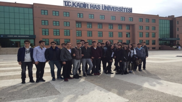Halkalı Okyanus Koleji Lise Öğrencileri Kadir Has Üniversitesi'nde