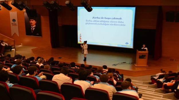 Halkalı Okyanus'ta "Akran Zorbalığı" Semineri