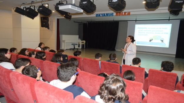 Bahçelievler Okyanus Koleji'nde "İletişim Becerilerini Geliştirmek" Semineri Düzenlendi