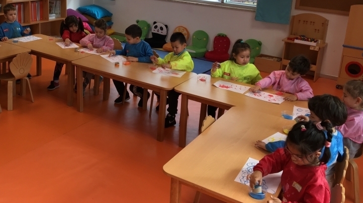 İnciler Sınıfı “Rulo Baskısı Yapıyorum” Etkinliğinde