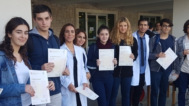 Kemerburgaz Öğrencileri Cambridge Sertifikalarını Aldı