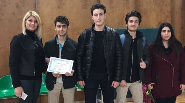 Kemerburgaz Kampüsü Liderleri Organizasyon Yönetimi ve Liderlik Eğitimi Katılım Belgelerini Aldı