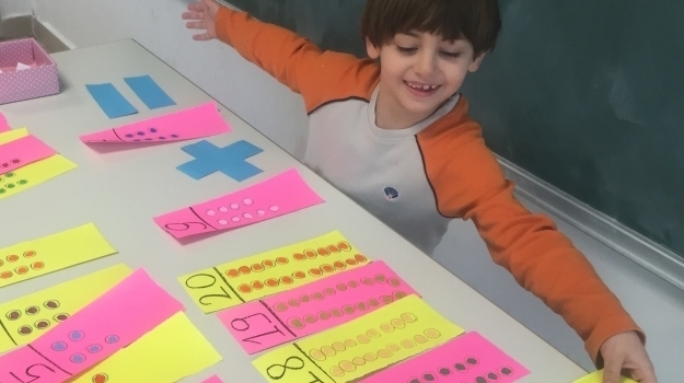 Konyaaltı Kampüsü 1-A Sınıfı Matematik Dersinde